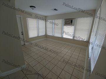 5th image of 870 Crawford St