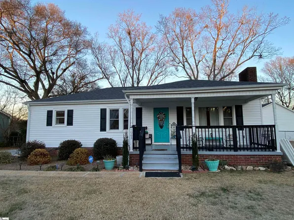 1063 Jenkins St, Spartanburg, SC 29303