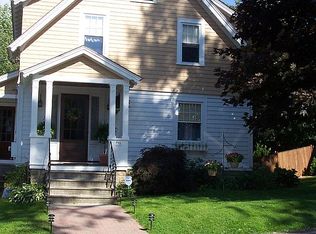 415 Chestnut St, Clinton, MA 01510