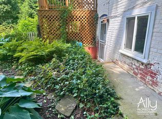 709 Park St, Charlottesville, VA 22902