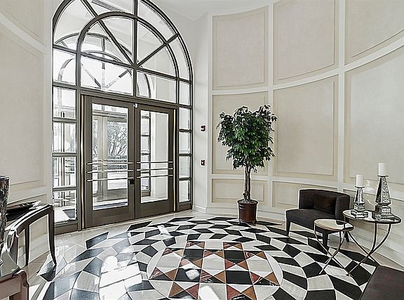2nd image of 2021 Saint Johns Ave APT 1C