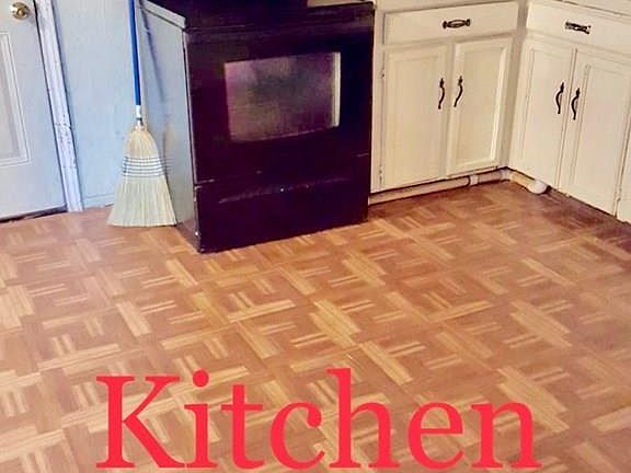 3rd image of 1411 Paulita St