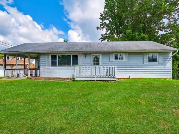 202 Hickory Rd, Bristol, TN 37620