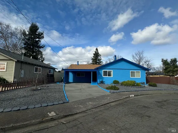 4015 Franks Court, Santa Rosa, CA 95405