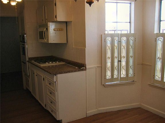5th image of 6424 Shirley Ave