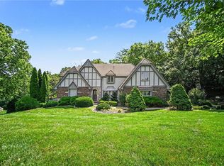 13908 Timberidge St, Kansas City, MO 64152