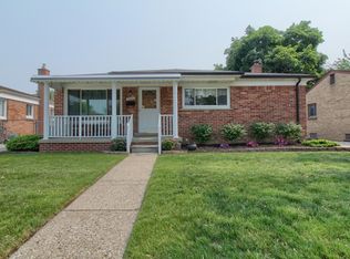 22237 Fairfax St, Taylor, MI 48180