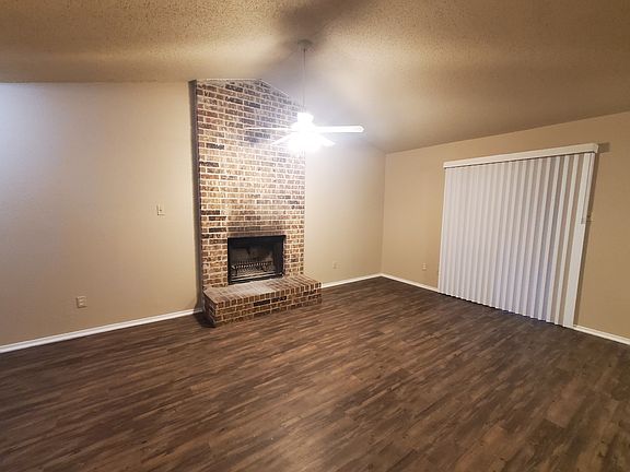 5th image of 11904 Alpheus Ave APT C