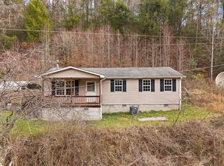 4739 Highway 406, Stinnett, KY 40868