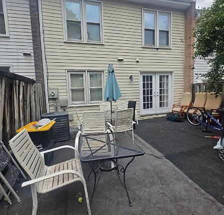 2nd image of 7815 Stovall Ct