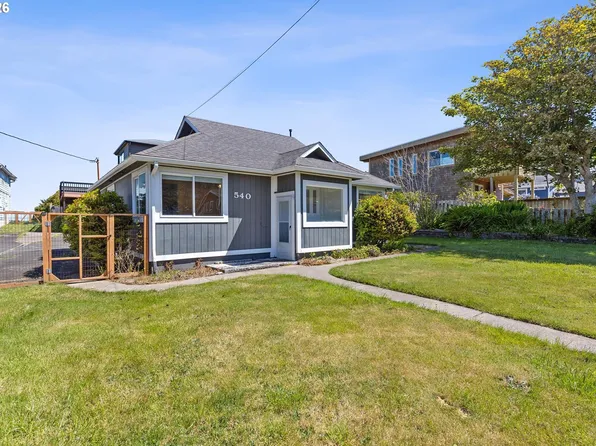 540 NW 56th St, Newport, OR 97365