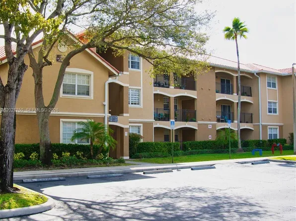 215 SW 117th Ter #14107, Pembroke Pines, FL 33025