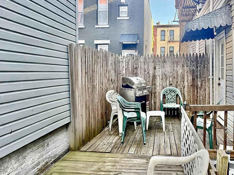 228 Brunswick St #2 — Photo 17