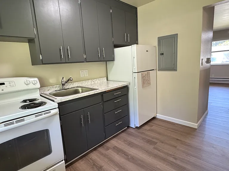 8814 236th St SW #5 — Photo 5