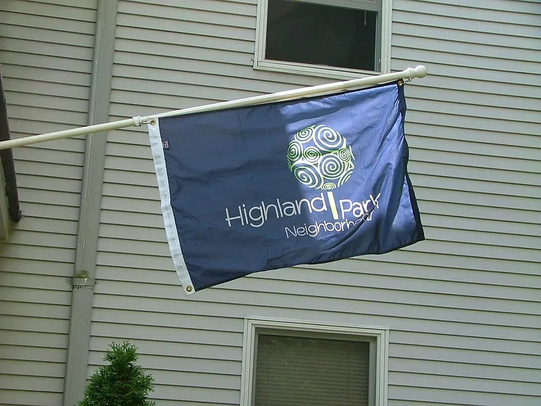 742 Meigs St — Photo 13