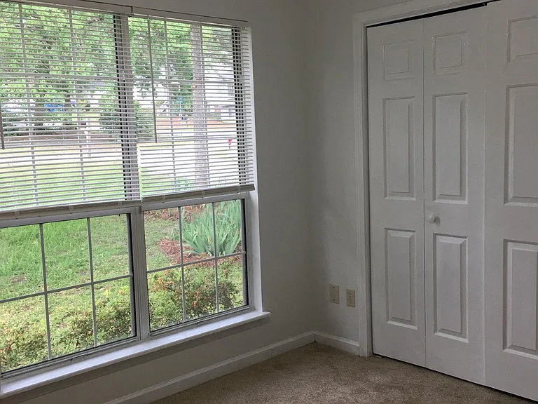212 Pin Oak Dr — Photo 10