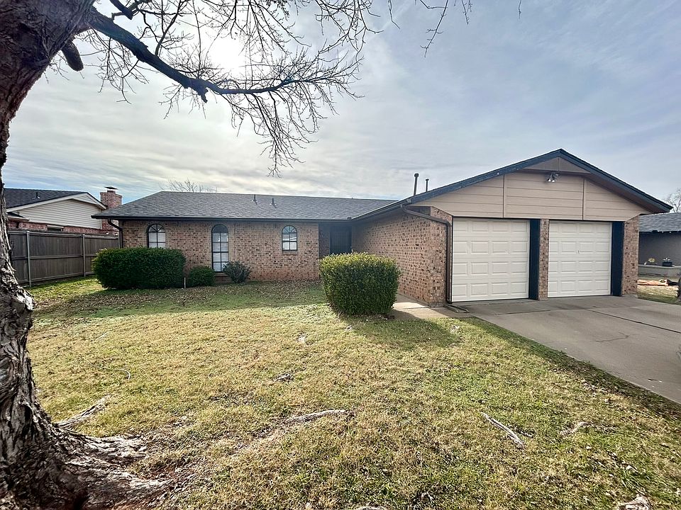 1st image of 7018 SW Chaucer Dr