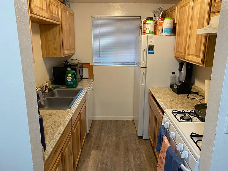 473 S State St #225 — Photo 3