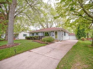 5114 Arrowhead Dr, Monona, WI 53716