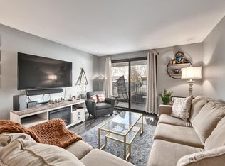 8505 W Waterford Ave APT 2, Greenfield, WI 53228