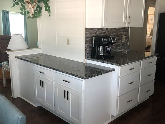 New Cabinets & Counters