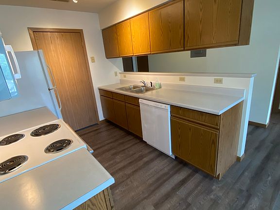 4th image of 125 E Zeller St APT 7