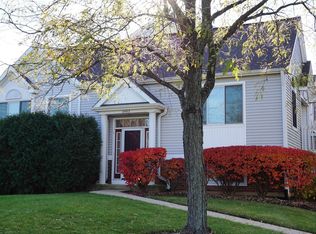2402 Dawson Ln #2402, Algonquin, IL