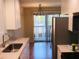 2115 Overlook Dr #B, Walnut Creek, CA 94597