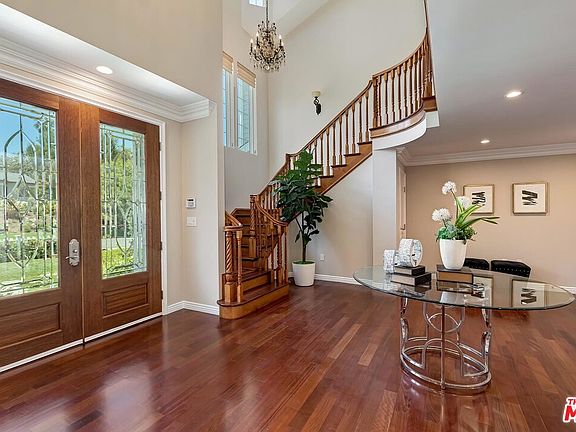 5th image of 16808 Bollinger Dr