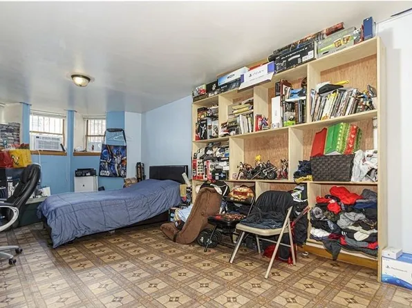 650 51st Street 1 image 3 of 13