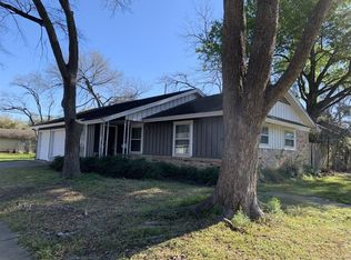 4218 Gardendale Dr, Houston, TX 77092