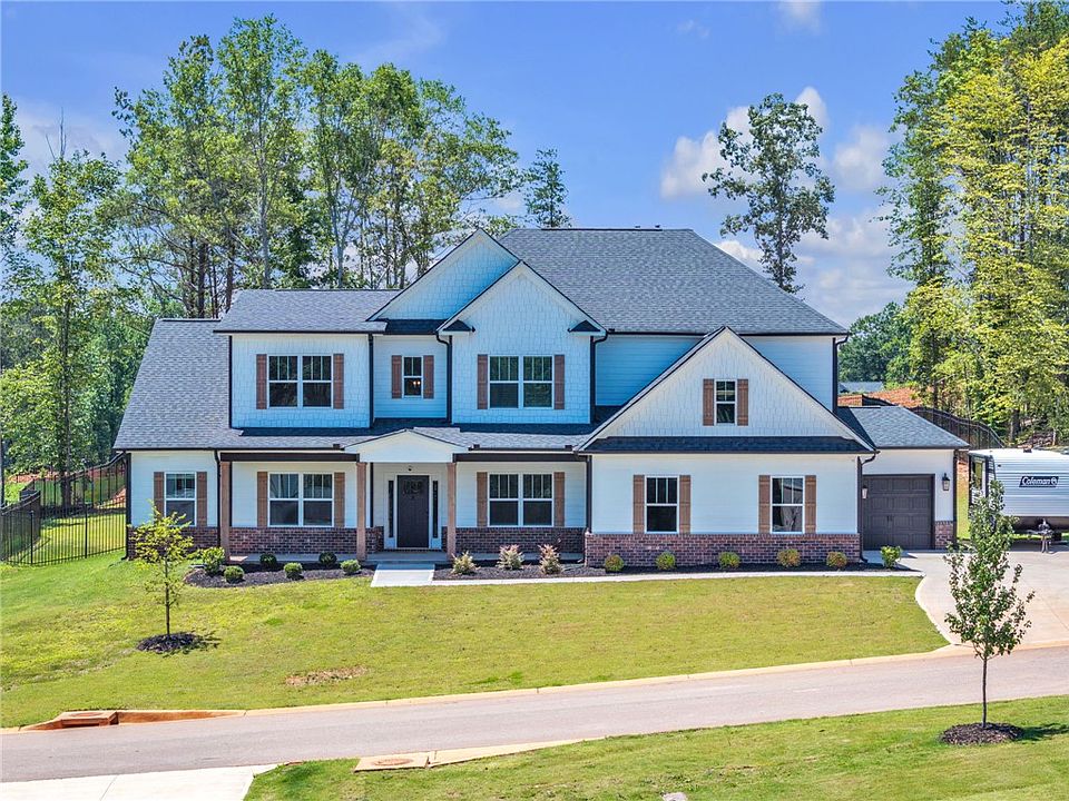 1st image of 226 Holly Branch Rd
