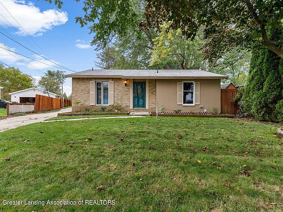 2nd image of 4023 Seaway Dr