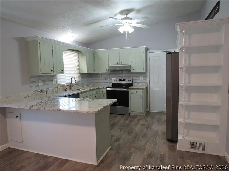 760 Ashbrook Rd — Photo 3