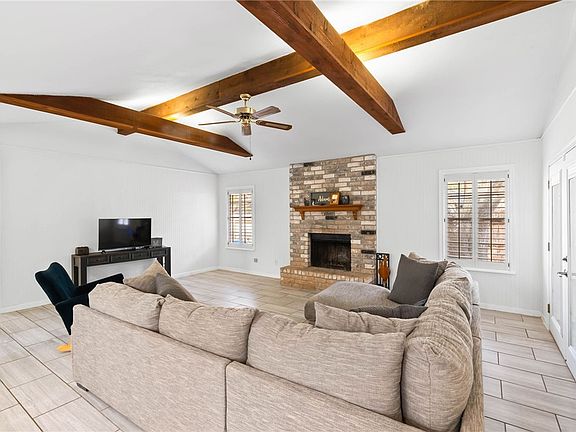 5th image of 2130 Eastwind St