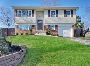 618 Illinois Ave, Brick, NJ 08724