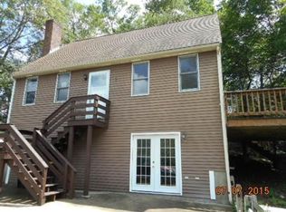 50 Lake View Rd, Weymouth, MA 02189