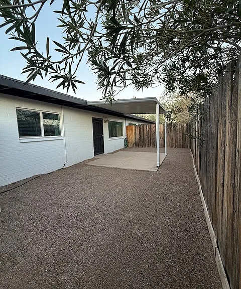 2114 N Catalina Ave #2114 — Photo 21