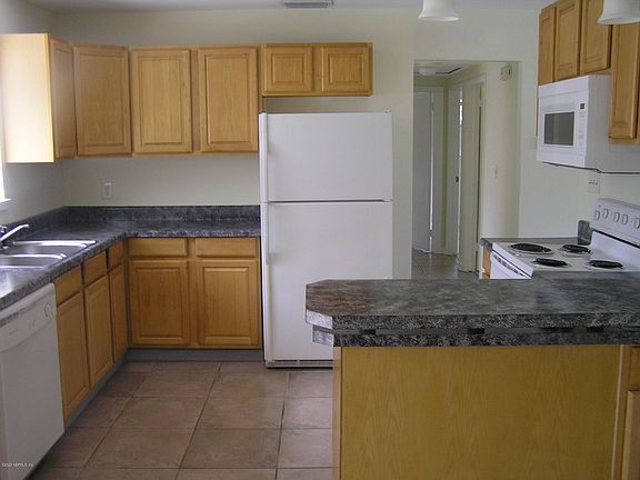 4th image of 1933 Orlean Dr