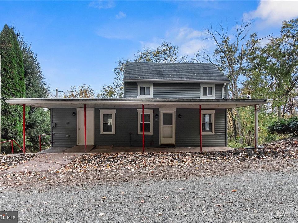 1st image of 165 Blue Ln