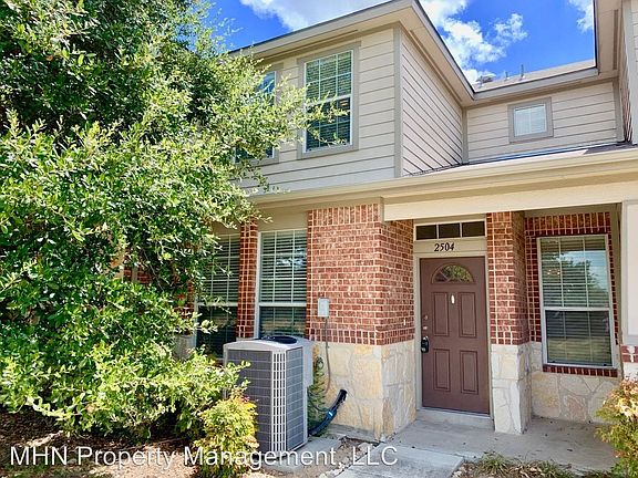 2nd image of 2504 Grayson Way