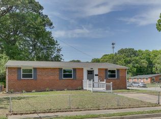 1939 McCulloch Rd, Hampton, VA 23663