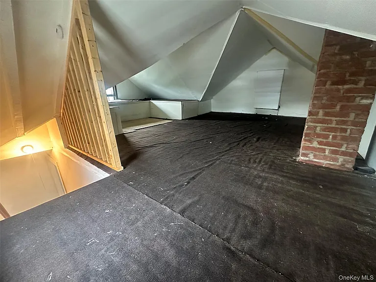 11 Post Ave #2 — Photo 14