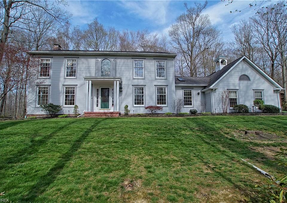 1st image of 11499 Twin Mills Ln