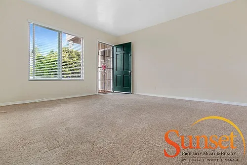 4519 Campus Ave #6 Photo 1