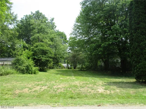 6370 Bridge St, Ravenna, OH 44266