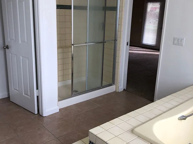 1100 Carolyn St — Photo 16