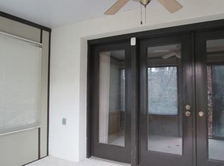 212 Forest Brook Dr, Winston Salem, NC 27106