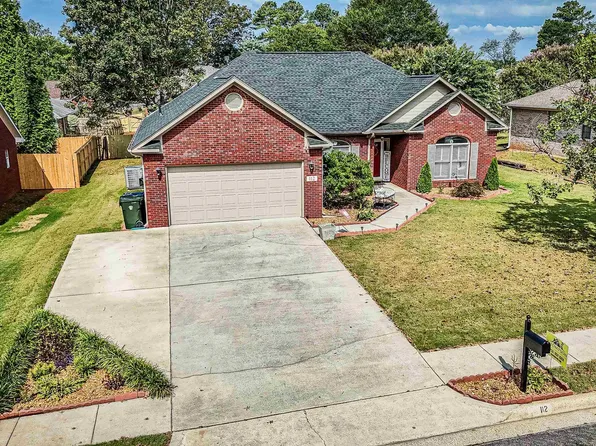 112 Claytor Ln, Madison, AL 35758