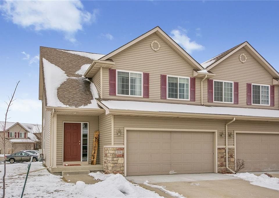1st image of 2251 NW Bayberry Ln